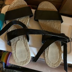 Travel sandals